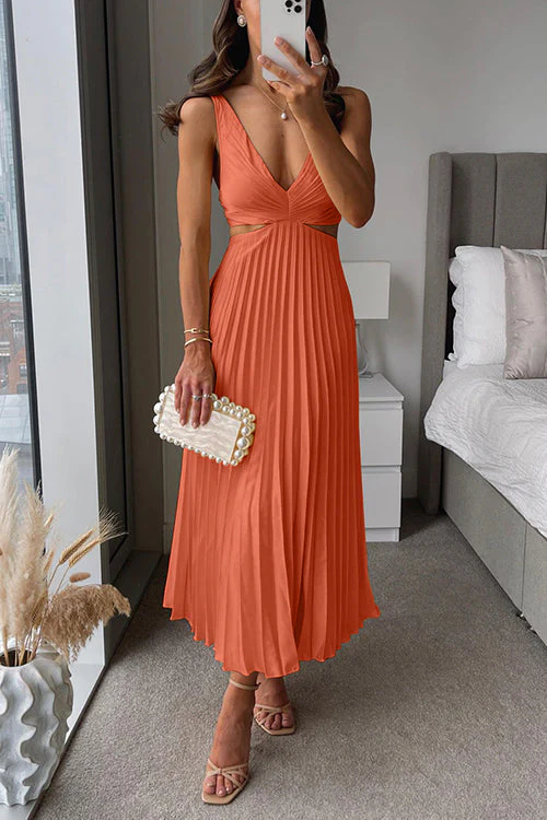Blush&Bloom | Flowy pleated dress
